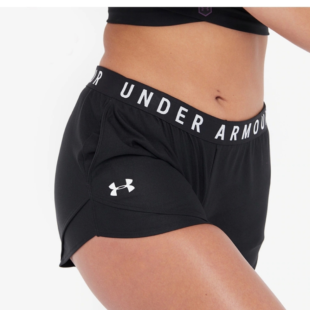 Under Armour Women's Heatgear Black Gym Shorts